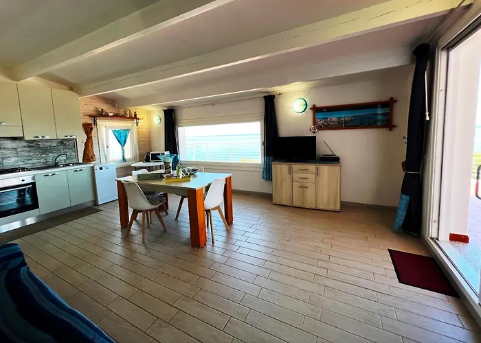 Titino Stupendo In Fronte Mare - Golfo Dell'asinara - Internet Free ואלדוריה
